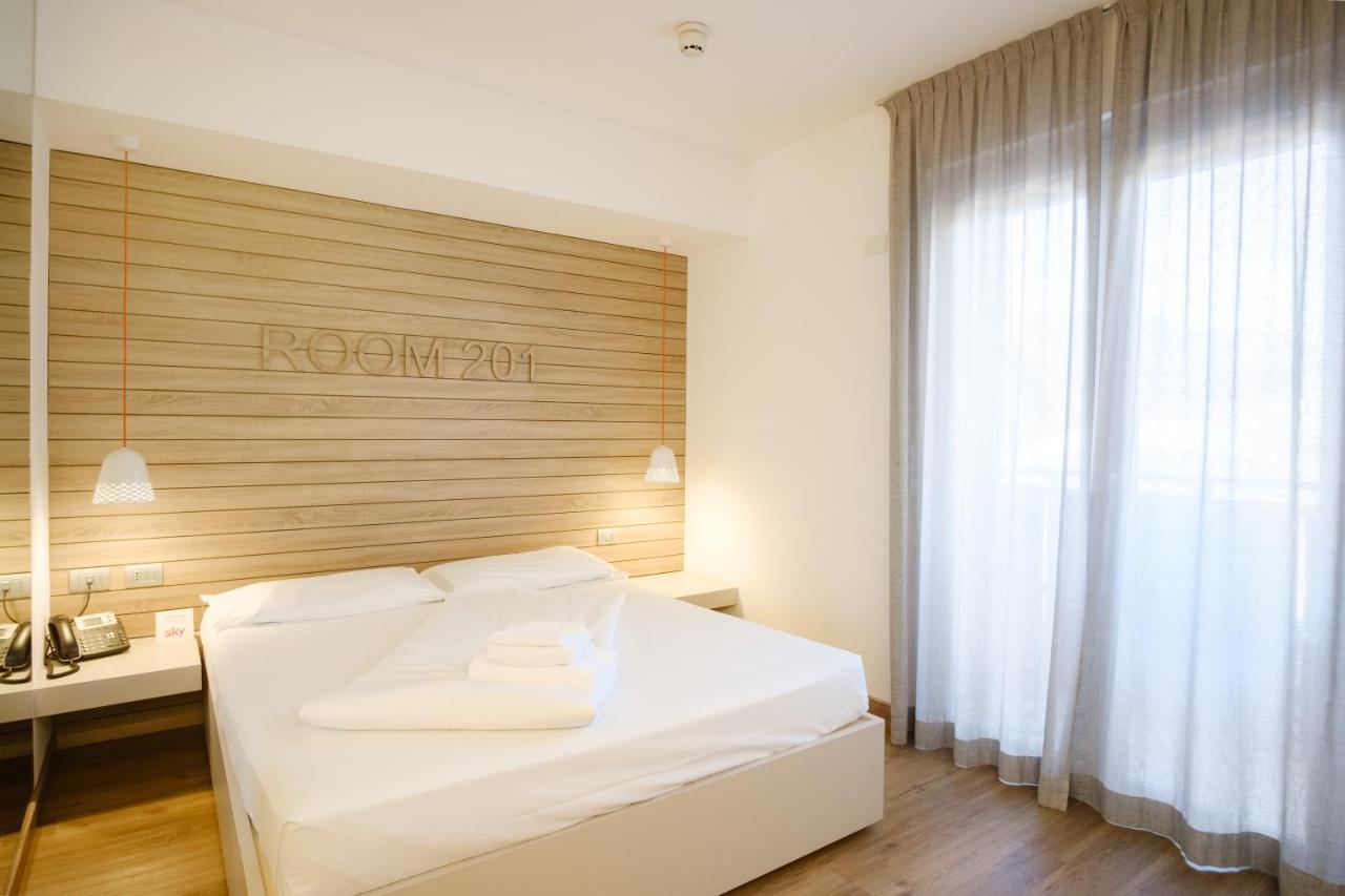Hotel B612 Levico Terme Exterior foto
