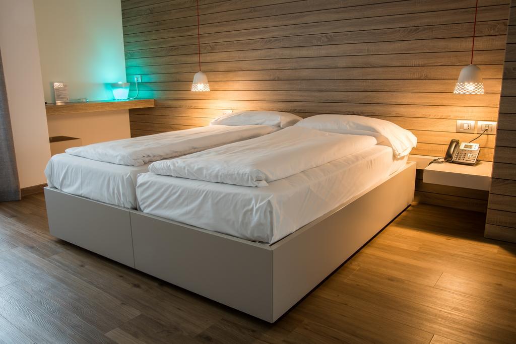 Hotel B612 Levico Terme Exterior foto