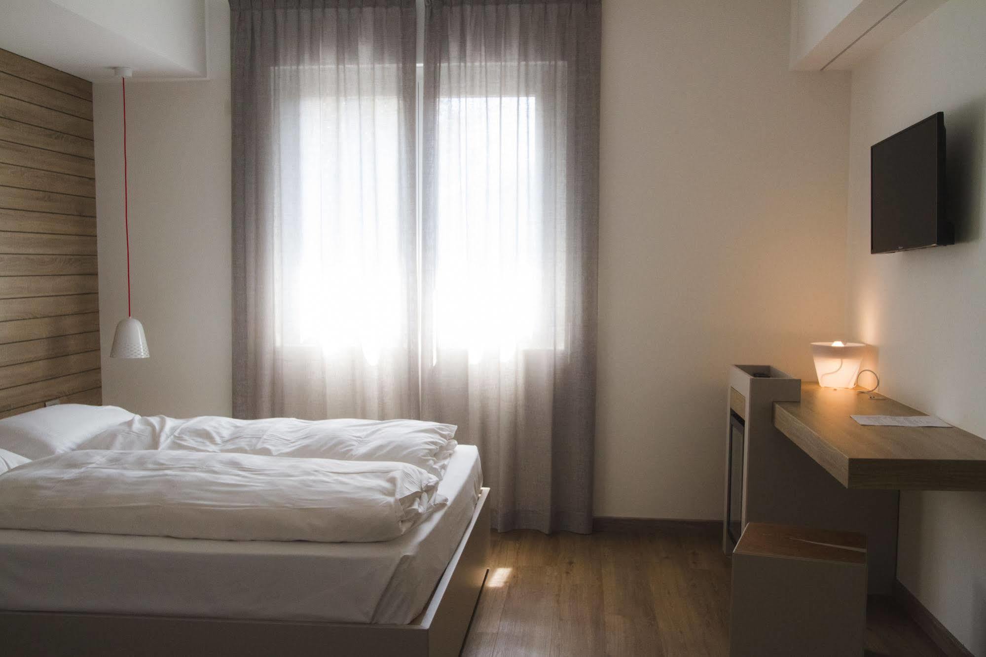 Hotel B612 Levico Terme Exterior foto